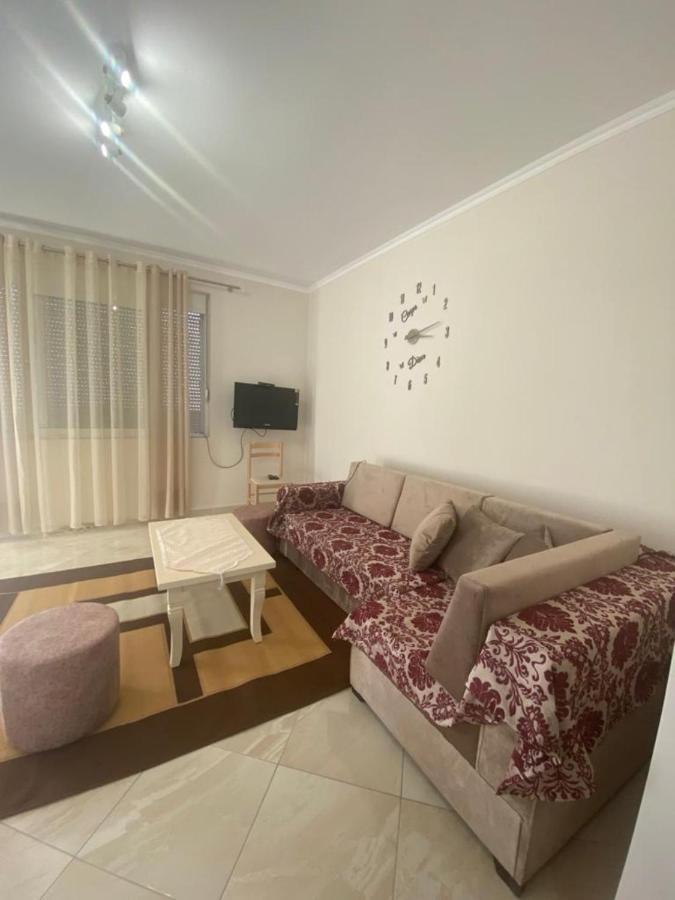 Melina House Appartement Sarandë Buitenkant foto