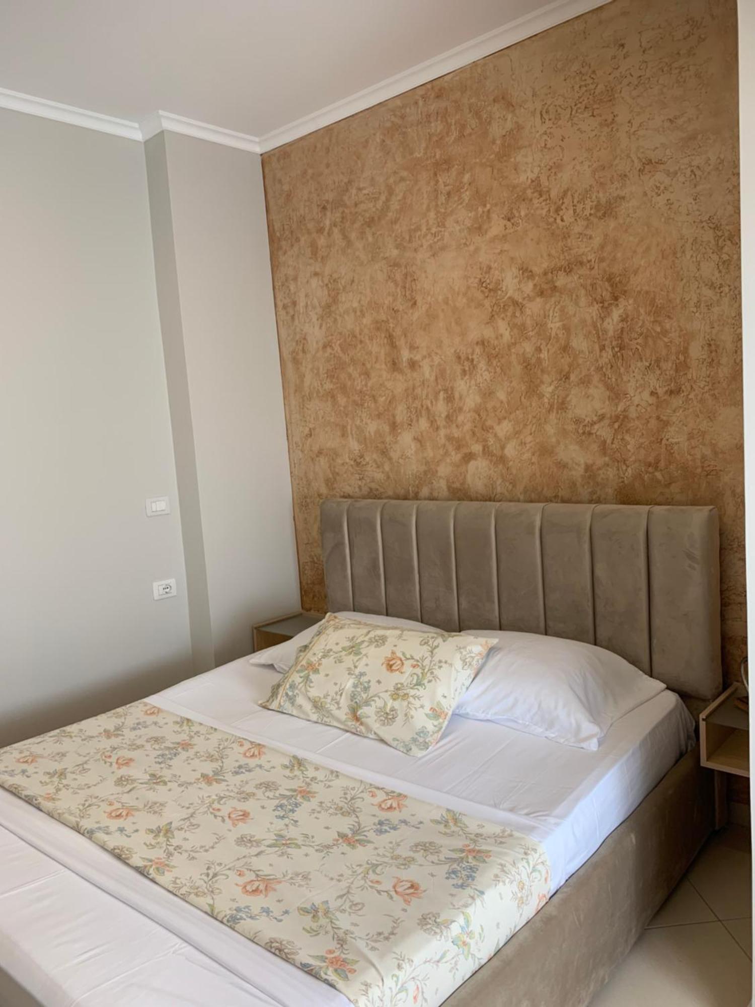 Melina House Appartement Sarandë Buitenkant foto