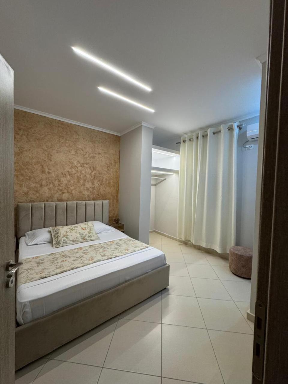 Melina House Appartement Sarandë Buitenkant foto