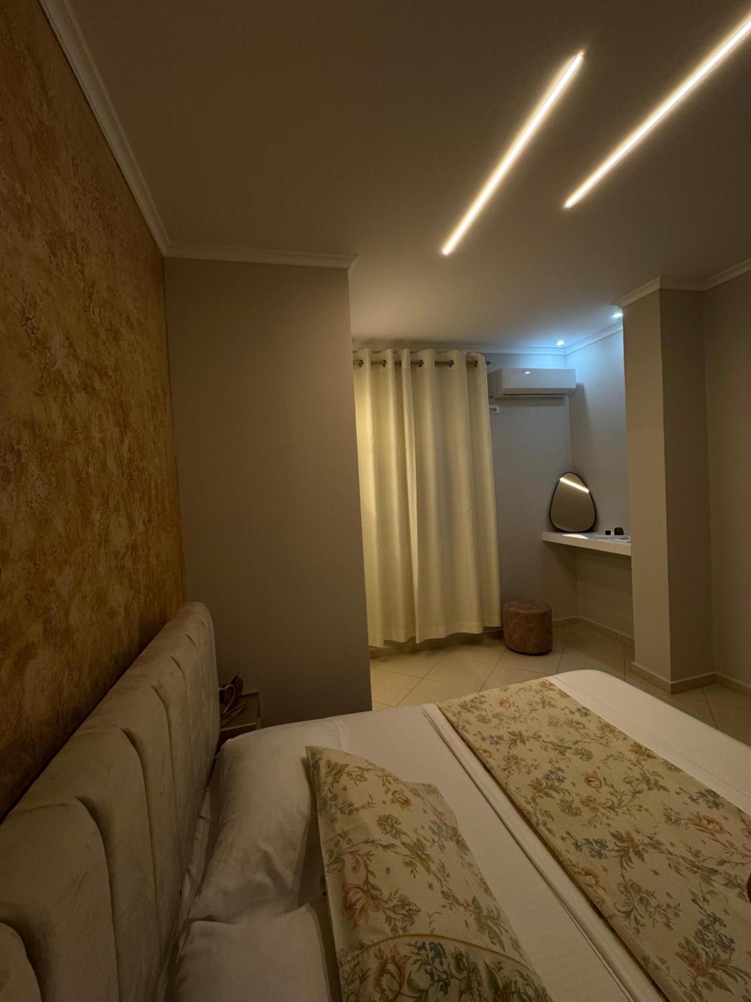 Melina House Appartement Sarandë Buitenkant foto